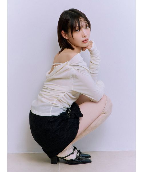 LILY BROWN(リリーブラウン)の「フロッキーベロアドレープトップス(Tシャツ/カットソー・レディース・ピンク/アイボリー/ブルー・F)」の6枚目の写真