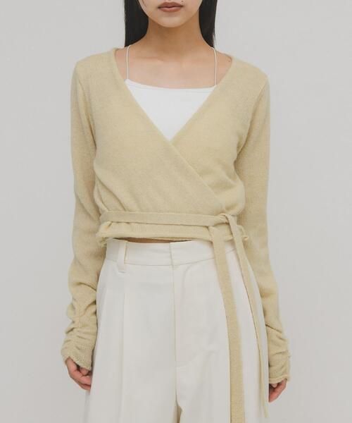 KBF（ケイビーエフ）の「カシュクールコンパクトニット（ニット/セーター・レディース・オリーブ/ライトベージュ/グレー・ONE）」の4枚目の写真