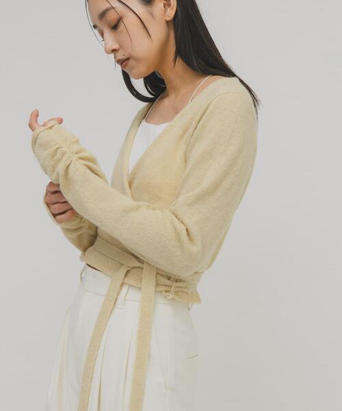 KBF（ケイビーエフ）の「カシュクールコンパクトニット（ニット/セーター・レディース・オリーブ/ライトベージュ/グレー・ONE）」の6枚目の写真