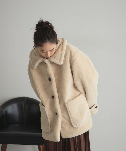 &. NOSTALGIA（アンドドットノスタルジア）の「テディボアステンカラーコート（ステンカラーコート・レディース・チャコールグレー/ライトベージュ・M）」の6枚目の写真
