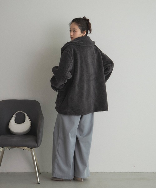 &. NOSTALGIA（アンドドットノスタルジア）の「テディボアステンカラーコート（ステンカラーコート・レディース・チャコールグレー/ライトベージュ・M）」の13枚目の写真