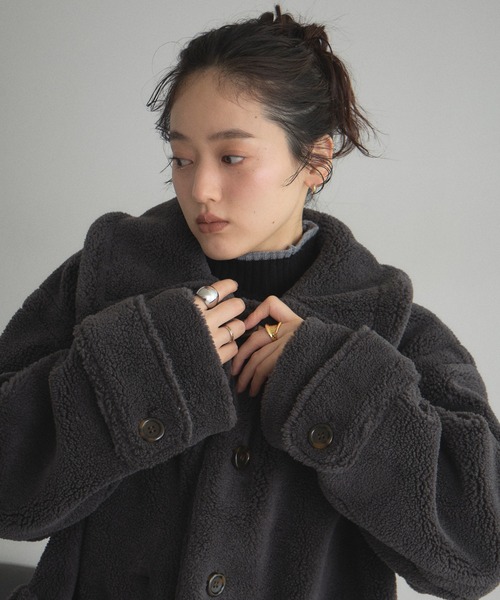 &. NOSTALGIA（アンドドットノスタルジア）の「テディボアステンカラーコート（ステンカラーコート・レディース・チャコールグレー/ライトベージュ・M）」の16枚目の写真