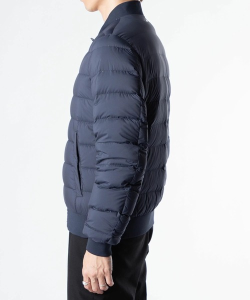 HERNO(ヘルノ)の「HERNO LEGEND BOMBER DOWN JACKET ヘルノ レジェンド MA-1タイプ ダウンジャケット(ダウンジャケット/コート・メンズ・ネイビー系1・46/44)」の3枚目の写真