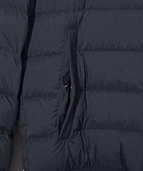 HERNO(ヘルノ)の「HERNO LEGEND BOMBER DOWN JACKET ヘルノ レジェンド MA-1タイプ ダウンジャケット(ダウンジャケット/コート・メンズ・ネイビー系1・46/44)」の9枚目の写真