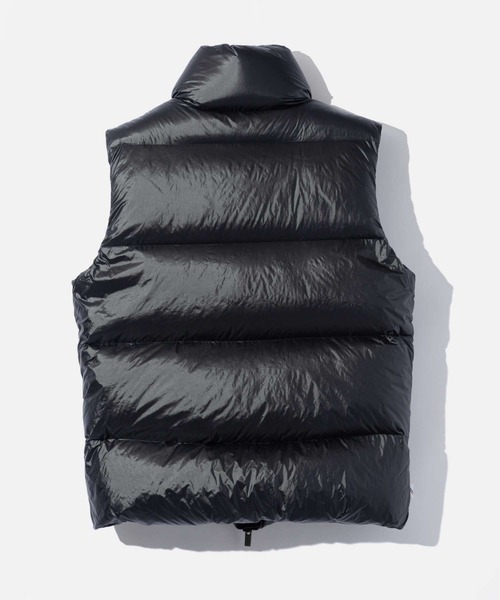 Pyrenex(ピレネックス)の「PYRENEX BARRY 3 VEST ピレネックス バリー ダウンベスト(ダウンベスト・メンズ・ブラック・MEDIUM)」の2枚目の写真