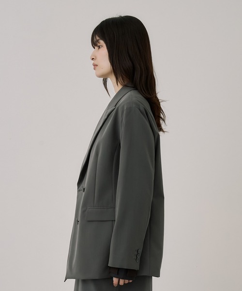 UNITED TOKYO（ユナイテッドトウキョウ）の「フィブリルテーラードジャケット｜ウォッシャブル/セットアップ/オフィスカジュアル/オケージョン/ストレッチ/冬服（テーラードジャケット・レディース・グレー/ブラック・1/2）」の17枚目の写真