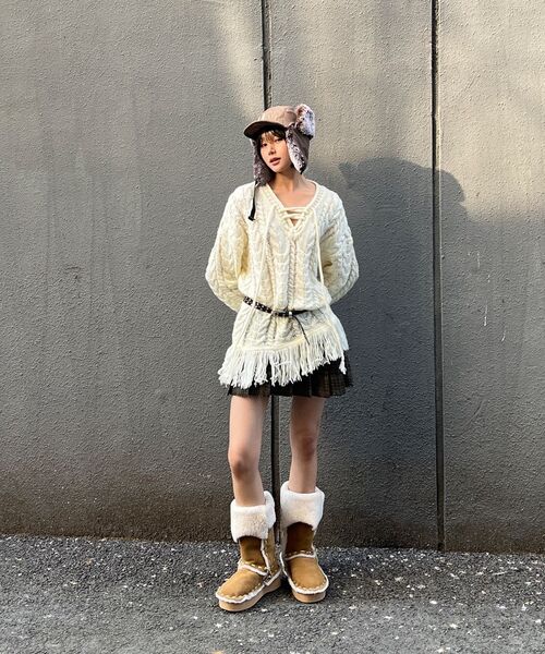 Midnight Move（ミッドナイトムーブ）の「v tassel knit ops [beige]（ニット/セーター・レディース・その他・FREE）」の9枚目の写真