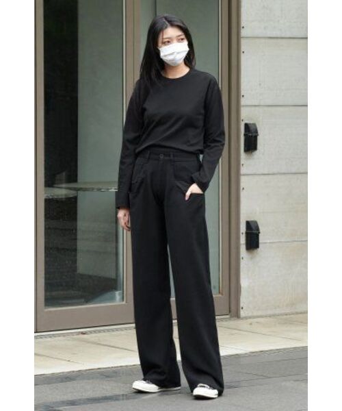 MUSINSA STANDARD WOMAN（ムシンサスタンダードウーマン）の「ウィメンズリラックスクルーネック長袖Tシャツ[ブラック]（Tシャツ/カットソー・レディース・その他・X-SMALL/SMALL/MEDIUM/LARGE/X-LARGE）」の17枚目の写真