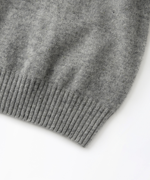 OUTSTANDING(アウトスタンディング)の「PURE WOOL WHOLEGARMENT KNIT_MELANGE GRAY(ニット/セーター・メンズ・その他・SMALL/MEDIUM/LARGE)」の5枚目の写真