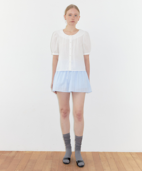 SINOON（シヌーン）の「Puff Sleeve Collar Blouse (Cream)（シャツ/ブラウス・レディース・アイボリー・FREE）」の2枚目の写真