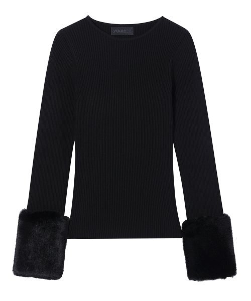 YOUHEE（ユヒ）の「FUR TRIMMING LONG SLEEVE KNIT BLACK（ニット/セーター・レディース・その他・FREE）」の2枚目の写真