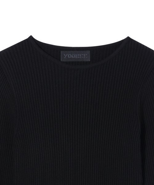 YOUHEE（ユヒ）の「FUR TRIMMING LONG SLEEVE KNIT BLACK（ニット/セーター・レディース・その他・FREE）」の4枚目の写真