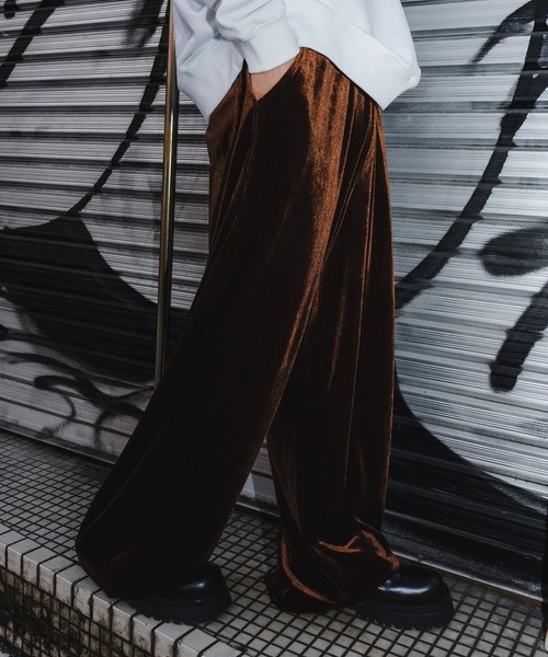 improves（インプローブス）の「ワイドシルエット リラックス ベロアパンツ（その他パンツ・メンズ・ダークブラウン/チャコール/ブラック・LARGE/MEDIUM）」の13枚目の写真