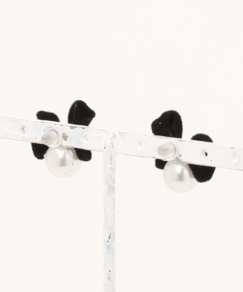 apres jour（アプレジュール）の「【apres jour×ARIAZ】パールリボンピアス（ピアス（両耳用）・レディース・ブラック・FREE）」の3枚目の写真