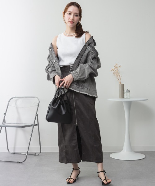 aity(アイティ)の「ランダムリブタンクトップ コットン100% 夏服(タンクトップ・レディース・ブラック/ホワイト/バーガンディー/ネイビー・M/L/LL)」の17枚目の写真