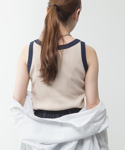 aity(アイティ)の「ランダムリブタンクトップ コットン100% 夏服(タンクトップ・レディース・ブラック/ホワイト/バーガンディー/ネイビー・M/L/LL)」の21枚目の写真