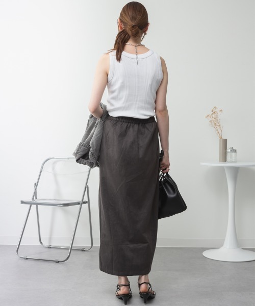 aity(アイティ)の「ランダムリブタンクトップ コットン100% 夏服(タンクトップ・レディース・ブラック/ホワイト/バーガンディー/ネイビー・M/L/LL)」の18枚目の写真