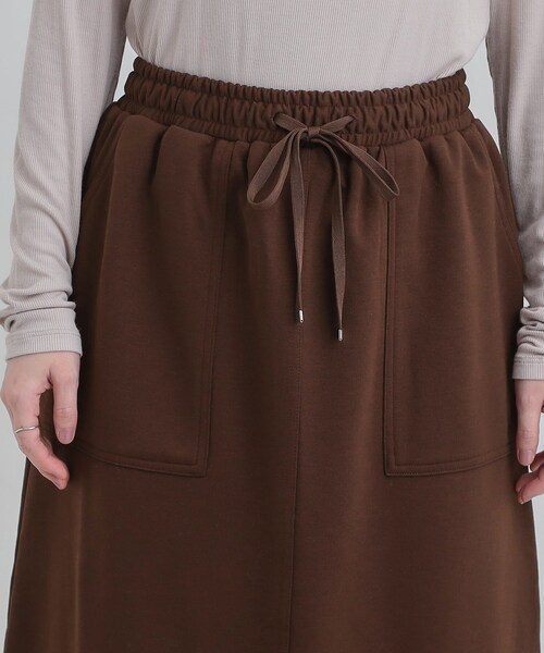 SHOO・LA・RUE（シューラルー）の「【あったか/S-LL】ベイカー風スカート（スカート・レディース・ブラック/オリーブ/ダークブラウン・01/02/03/04）」の19枚目の写真