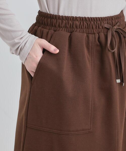 SHOO・LA・RUE（シューラルー）の「【あったか/S-LL】ベイカー風スカート（スカート・レディース・ブラック/オリーブ/ダークブラウン・01/02/03/04）」の21枚目の写真