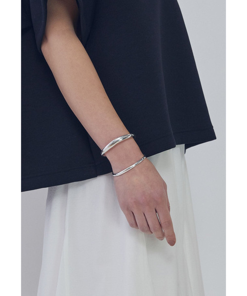 JAMIRAY（ジャミレイ）＞“LINE SCULPT”バングル（シルバー）（その他