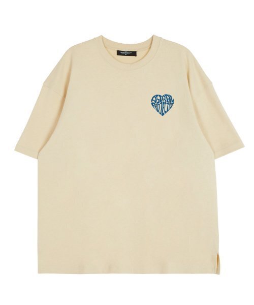 ASTRAL PROJECTION(アストラルプロジェクション)の「ミニハートロゴラウンドネック15番手綿半袖Tシャツ_バター(Tシャツ/カットソー・メンズ・その他・LARGE/X-LARGE/XX-LARGE)」の2枚目の写真
