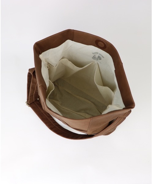 BrownBrown（ブラウンブラウン）の「【BrownBrown】ブラウンブラウン/ Shoulder bag -Matte-（ショルダーバッグ・メンズ・ブラウン/ブラック・FREE）」の6枚目の写真