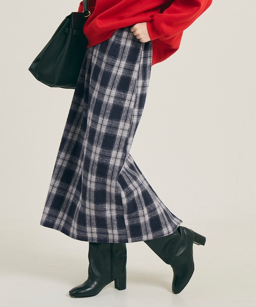 coca(coca)(コカ)の「バックファスナーアイラインスカート(スカート・レディース・ブラック/ネイビー・L/M/S)」の2枚目の写真
