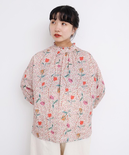 l'atelier du savon（アトリエドサボン）の「ちぎり絵のチューリッププリントブラウス（シャツ/ブラウス・レディース・レッド/グリーン・FREE）」の7枚目の写真