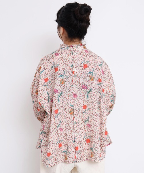l'atelier du savon（アトリエドサボン）の「ちぎり絵のチューリッププリントブラウス（シャツ/ブラウス・レディース・レッド/グリーン・FREE）」の8枚目の写真