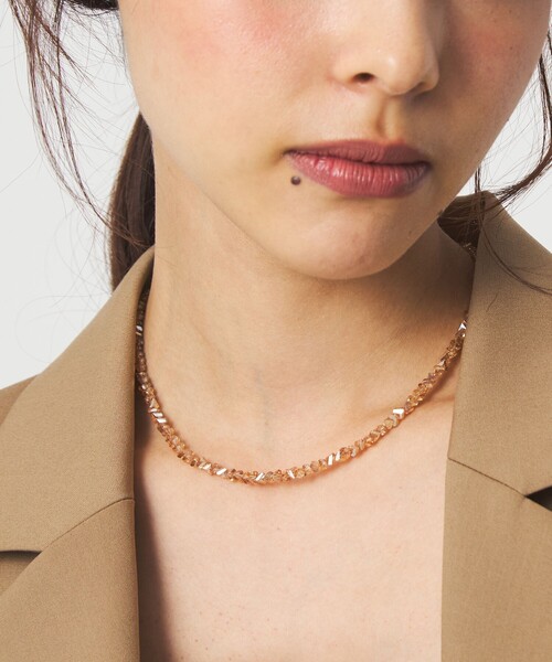 EMMEL REFINES（エメルリファインズ）の「＜EMMEL REFINES＞EM クリア ビーズ ネックレス（ネックレス・レディース・ライトピンク/ブラック/ベージュ・FREE）」の4枚目の写真