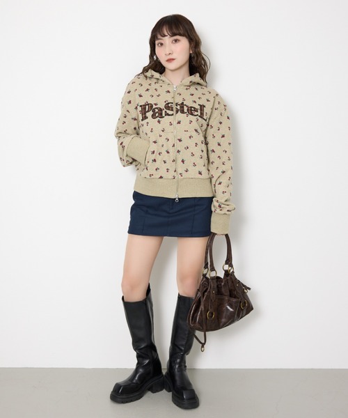 SLY（スライ）の「【2026SS新作】FLOWER CUT HOODIE フラワー カット フーディ 冬服 春服（パーカー・レディース・グレー系その他2/ネイビー/ホワイト系その他2/ベージュ系その他・FREE）」の11枚目の写真