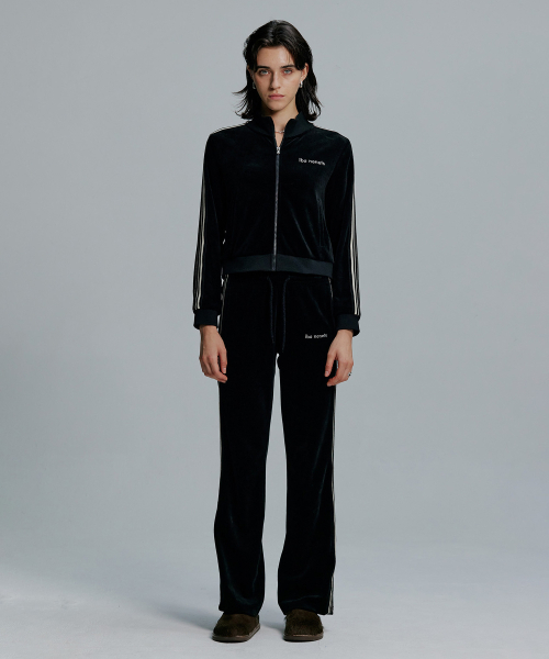 IBA NENETS(イバネネツ)の「テープポイントベルベットトラックジャケット - ブラック(ジャージ・レディース・その他・SMALL/MEDIUM)」の8枚目の写真