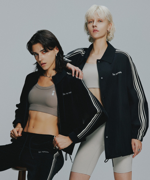 IBA NENETS(イバネネツ)の「テープポイントベルベットトラックジャケット - ブラック(ジャージ・レディース・その他・SMALL/MEDIUM)」の11枚目の写真