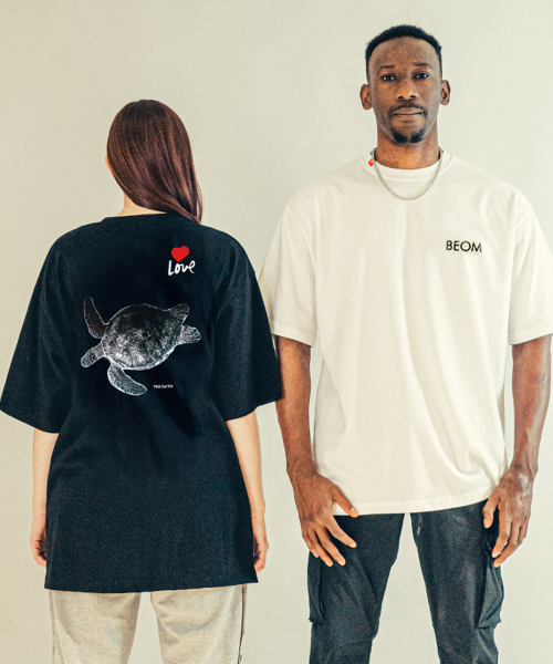 BEOM(ボム)の「バダカメ オーバーサイズ Tシャツ ブラック(Tシャツ/カットソー・メンズ・その他・1/2)」の4枚目の写真
