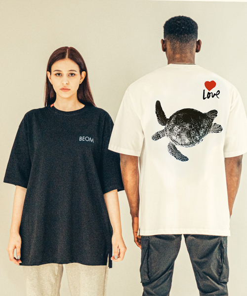 BEOM(ボム)の「バダカメ オーバーサイズ Tシャツ ブラック(Tシャツ/カットソー・メンズ・その他・1/2)」の6枚目の写真