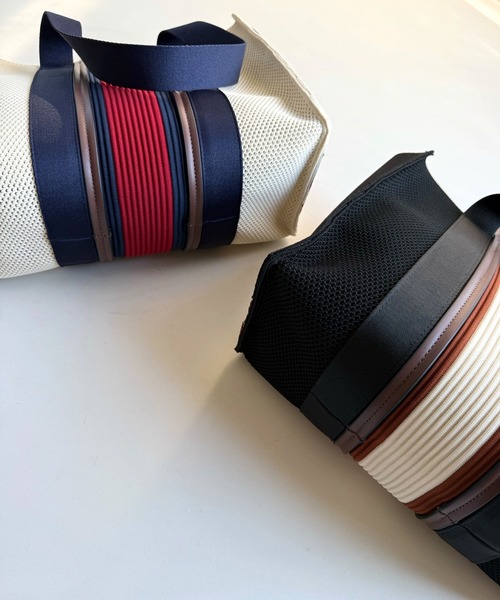 Q（キュー）の「マルチカラー2wayトート（トートバッグ・レディース・ブラック系・ONE SIZE）」の2枚目の写真