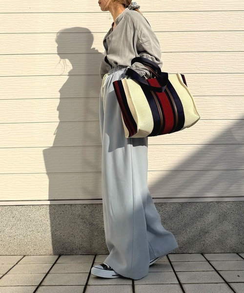 Q（キュー）の「マルチカラー2wayトート（トートバッグ・レディース・ブラック系・ONE SIZE）」の11枚目の写真