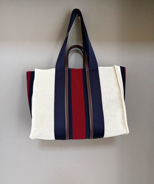 Q（キュー）の「マルチカラー2wayトート（トートバッグ・レディース・ブラック系・ONE SIZE）」の14枚目の写真