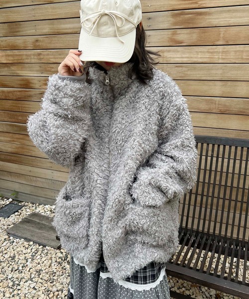 WC（ダブル シー）の「《一部店舗限定★》もこもこプードルブルゾン（ブルゾン・レディース・ライトピンク/ブラウン/グレー・MEDIUM/LARGE）」の8枚目の写真