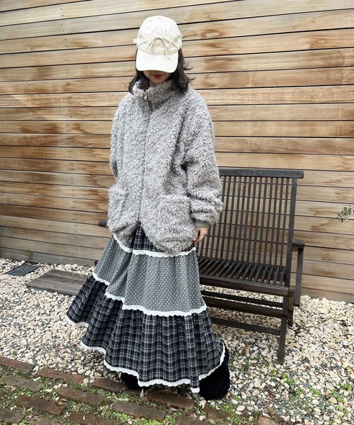 WC（ダブル シー）の「《一部店舗限定★》もこもこプードルブルゾン（ブルゾン・レディース・ライトピンク/ブラウン/グレー・MEDIUM/LARGE）」の11枚目の写真