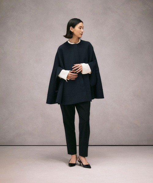 ESTNATION（エストネーション）の「ESTNATION / ノーカラーケープコート（ノーカラーコート・レディース・ネイビー/ベージュ・FREE）」の3枚目の写真