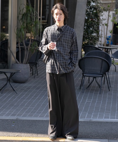 SINSS(シンス)の「Ombre check shirt / オンブレチェックシャツ(シャツ/ブラウス・メンズ・ブラック系その他/ネイビー・SMALL/X-SMALL/LARGE/MEDIUM)」の3枚目の写真