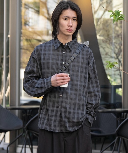 SINSS(シンス)の「Ombre check shirt / オンブレチェックシャツ(シャツ/ブラウス・メンズ・ブラック系その他/ネイビー・SMALL/X-SMALL/LARGE/MEDIUM)」の4枚目の写真