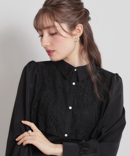 couture brooch(クチュールブローチ)の「総レース切り替えパール調ボタンブラウス(シャツ/ブラウス・レディース・ブラック/オフホワイト・40/38)」の10枚目の写真