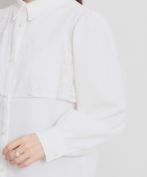 couture brooch(クチュールブローチ)の「総レース切り替えパール調ボタンブラウス(シャツ/ブラウス・レディース・ブラック/オフホワイト・40/38)」の21枚目の写真