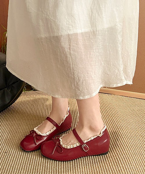 Nia(ニア)の「Nia(ニア)/レース付きバレエシューズ(バレエシューズ・レディース・レッド/ブラウン/ブラック/アイボリー・36/40/38)」の4枚目の写真