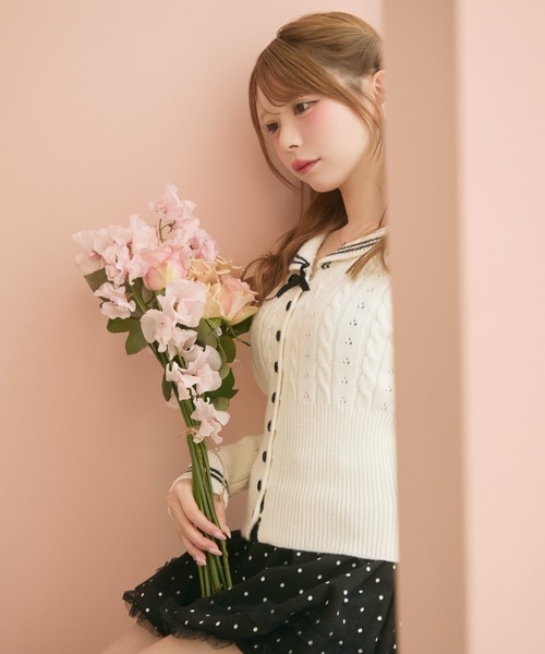 TITTY&CO.（ティティーアンドコー）の「セーラーラインニットカーディガン（カーディガン/ボレロ・レディース・アイボリー/ブラック・FREE）」の7枚目の写真