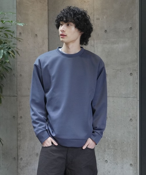 UNIIT(ユニット)の「【TIMBRE POSTE】【軽量・シワになりにくい】ふわ軽 エアーパフ クルーネックトレーナー 長袖 イージーケア ルームウェア 部屋着 ワンマイルウェア ユニセックス(スウェット・メンズ・スミクロ/ライトグレー/ネイビー・X-LARGE/LARGE/MEDIUM)」の21枚目の写真