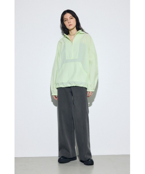 AZUL by moussy(アズールバイマウジー)の「【セットアップ対応】【身長/骨格別着用画像あり】ピグメントピンタックワイドパンツ スウェット リラックス 秋服 冬服 春服(スラックス・レディース・ライトブラック/アイボリー/カーキ・SMALL/MEDIUM)」の14枚目の写真