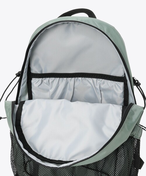 Columbia(コロンビア)の「撥水 Columbia/ バードリーライト 18L バックパック/コロンビア(バックパック/リュック・レディース・ブルー/ブラック/ホワイト・ONE SIZE)」の9枚目の写真